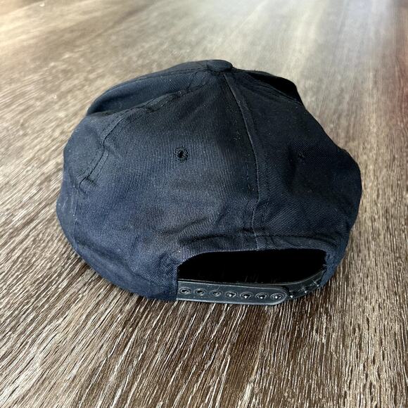 EUC Vintage 1993 Keds Looney Tunes Taz Basketball Black Snapback Hat Adjustable - Picture 13 of 14